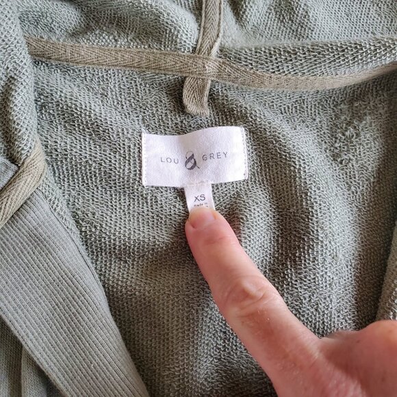 Lou & Grey hoodie sweatshirt lightweight athleisure women's xs streetwear - Picture 10 of 12